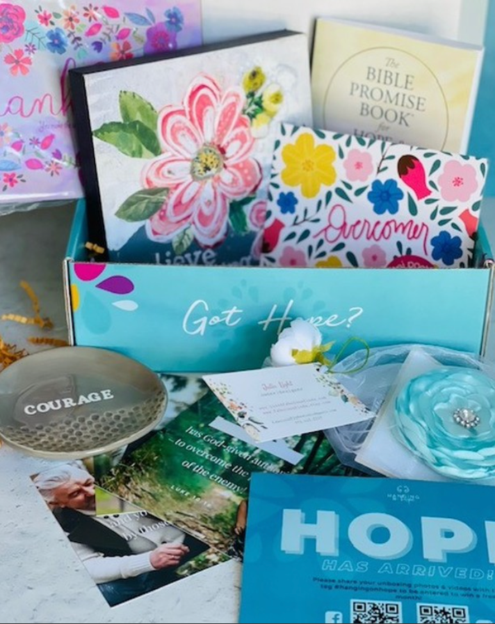 The Hanging on Hope Box | Subscription Gift for Cancer Patients
